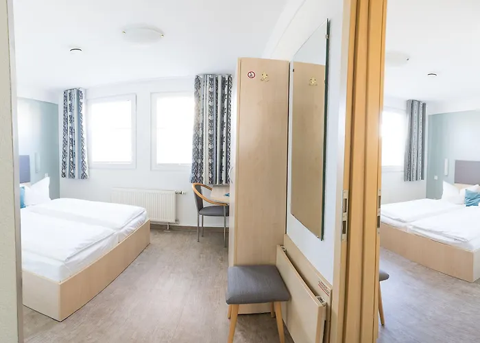 Hotell Rosen-hotel 3*